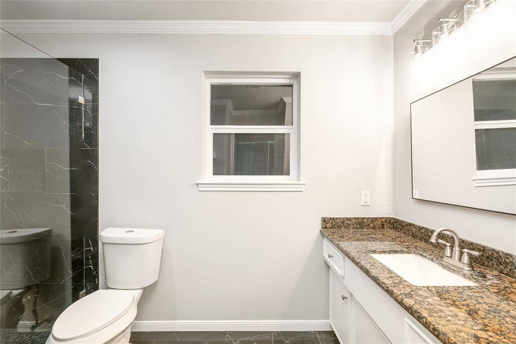 Primary Full Bath