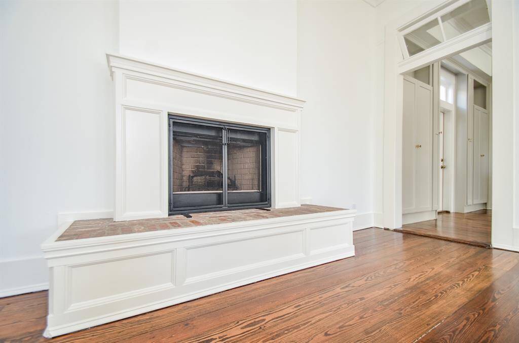 Gas log fireplace was updated with a new chimney flue & fire box in 2022.