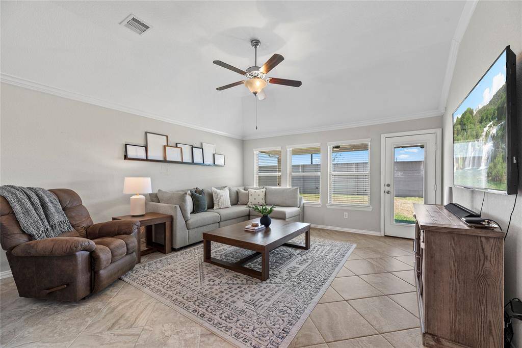 Living room.