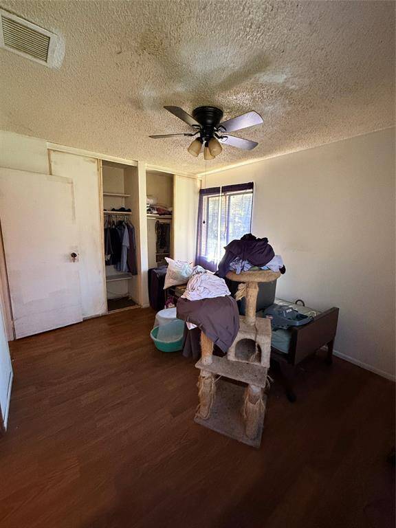 Bedroom #1