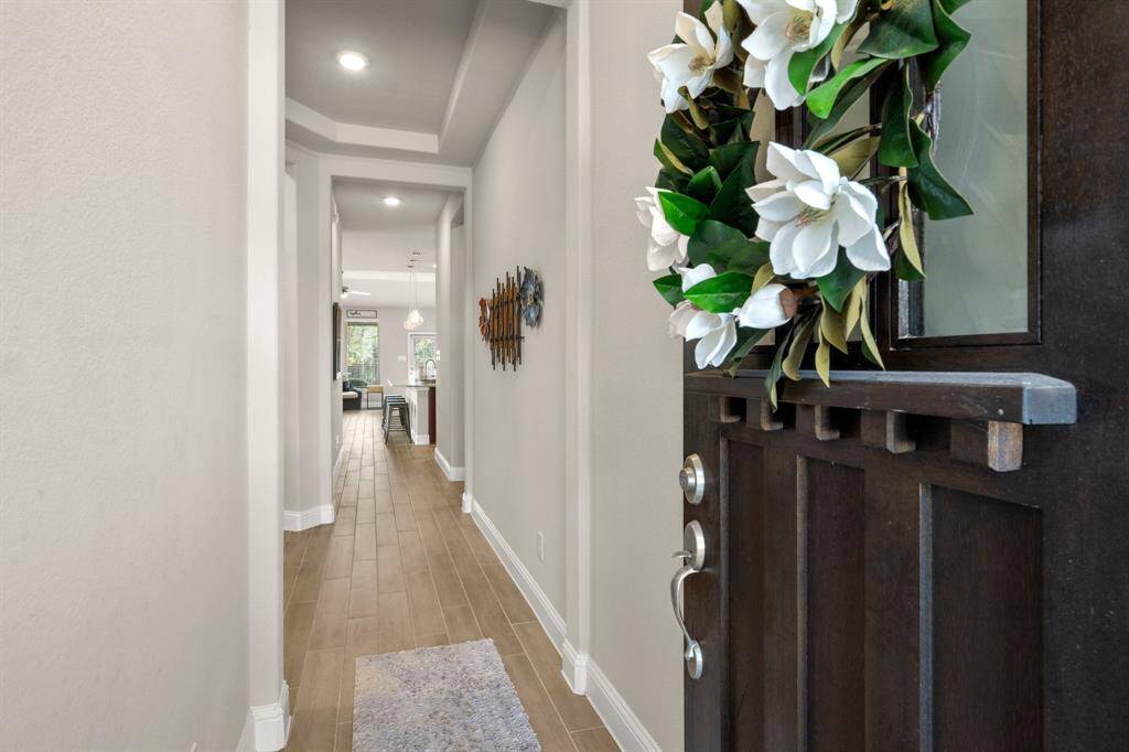 Foyer with High Ceilings