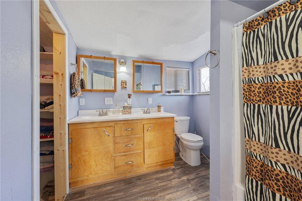 Master Bathroom with walk in shower