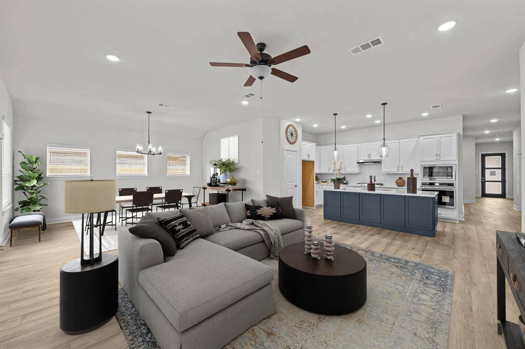 Lots of room for decorating to your lifestyle!