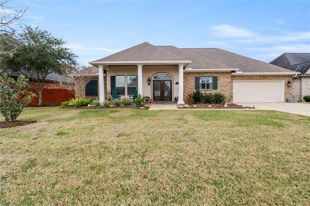 Welcome to 53 Deerwood Ct. on a quiet cul-de-sac