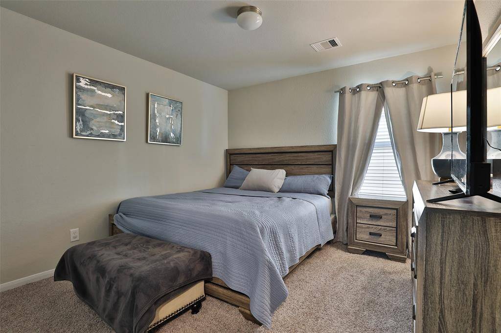 secondary bedroom