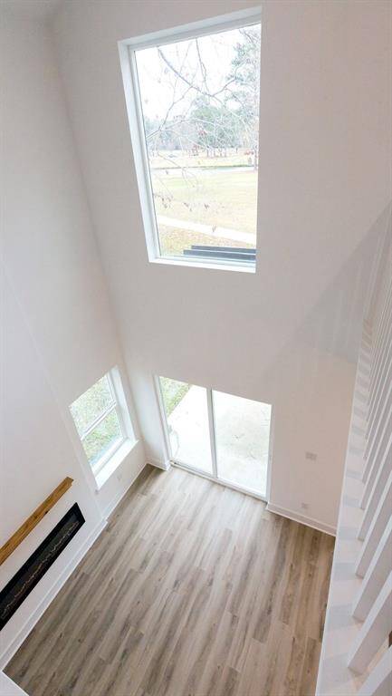 Large windows brings you so much natural light