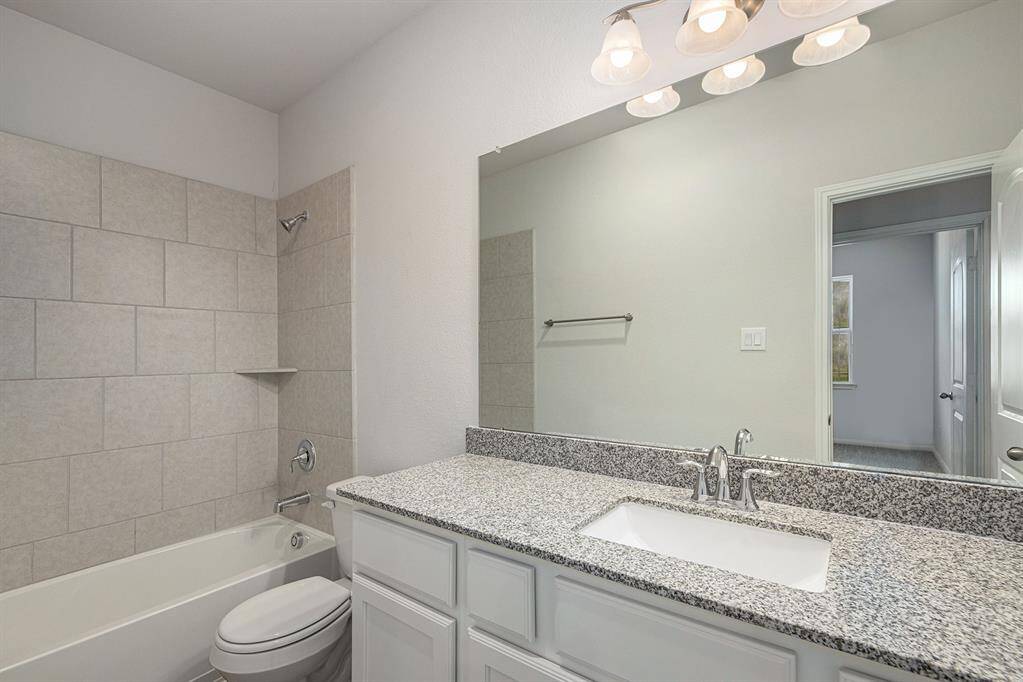 Granite Countertop in secondary bath