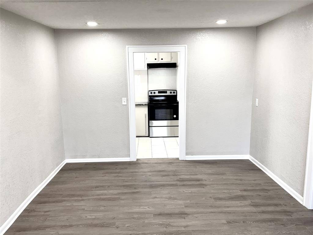 RECESSED LIGHTS
