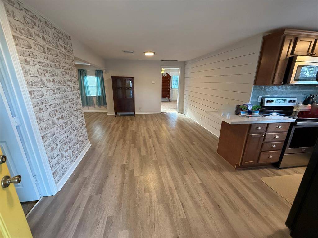 Kitchen/Dining/Livingroom