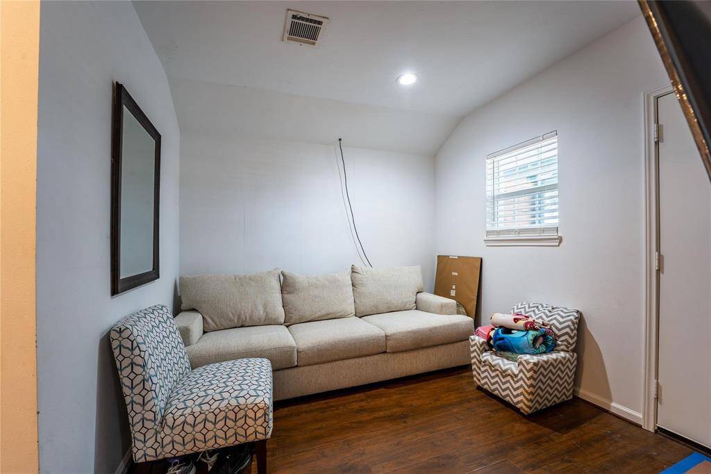 Unit 1 - family room