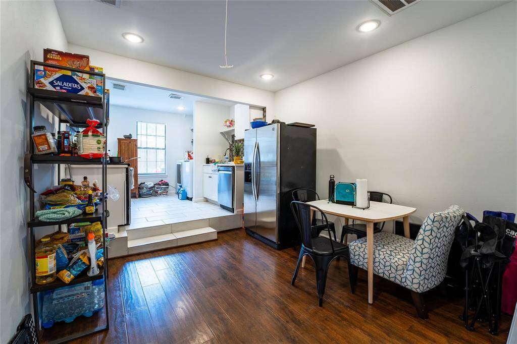 Unit 1 - dining area and kitchen