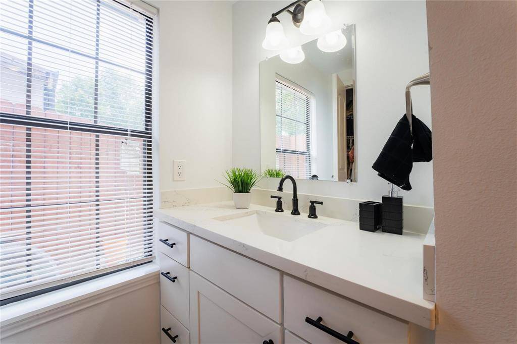 Unit 1 - bathroom vanity