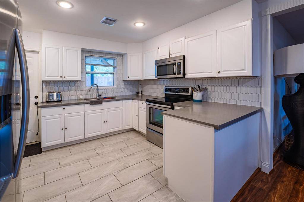 Unit 2 - kitchen
