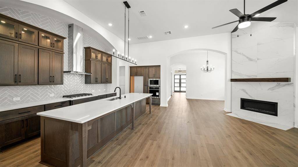 5215FremontDrive215E-Kitchen