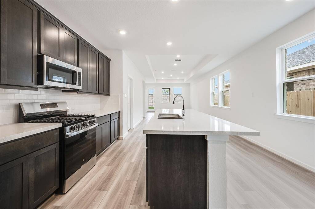 9011 Ashland Cottage ~ Ready Now