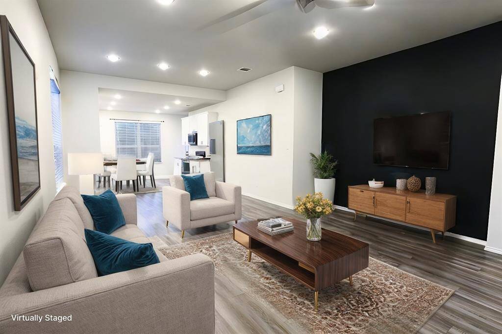 Open Floor Plan. Photo Virtually Staged