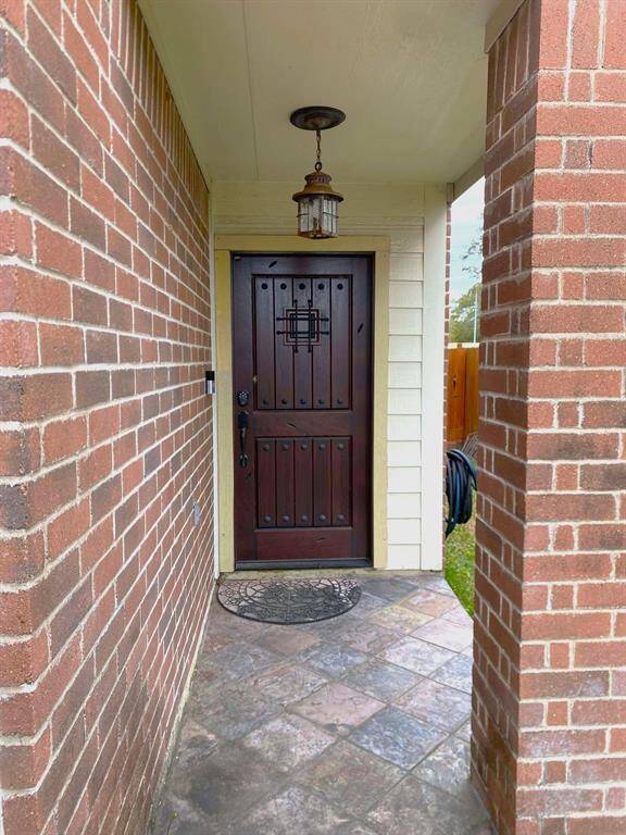 Beautiful upgraded front door.