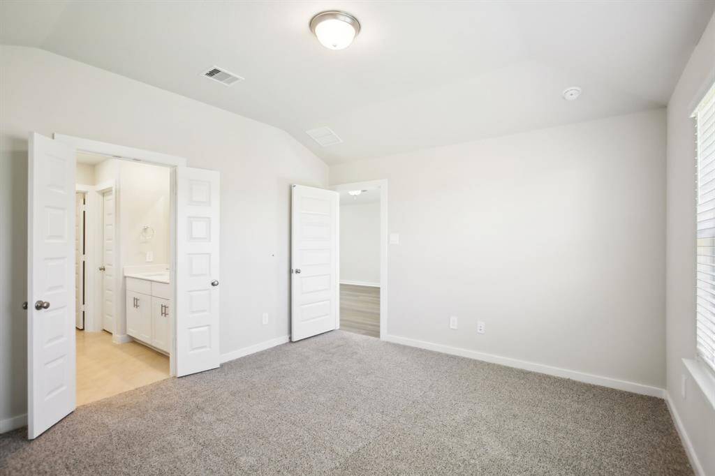 Photo is not of the actual home but is an inspirational photo of builder’s model home and may depict options, furnishings, and/or decorator features that are not included.