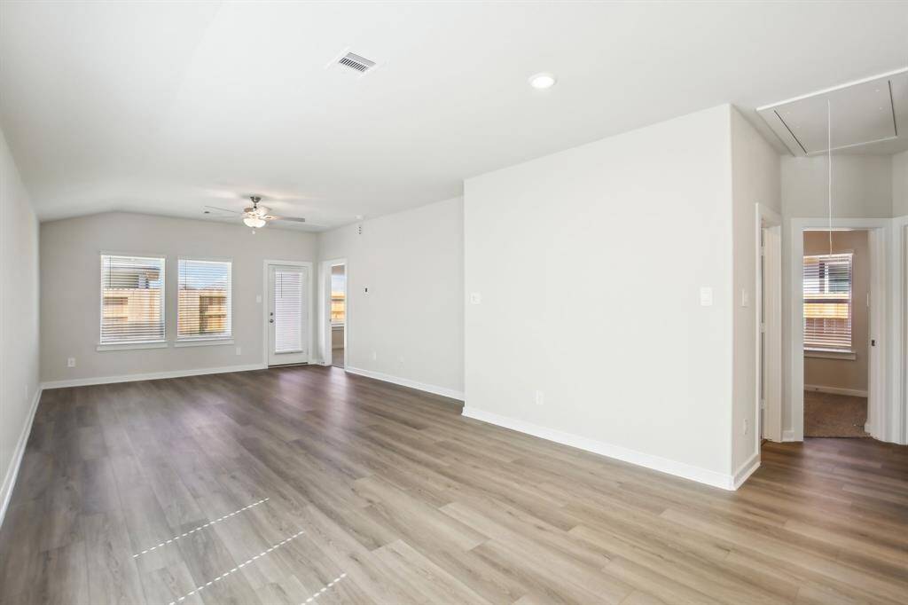 Photo is not of the actual home but is an inspirational photo of builder’s model home and may depict options, furnishings, and/or decorator features that are not included.