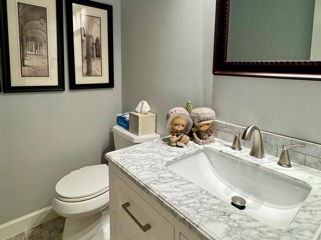 Guest bathroom