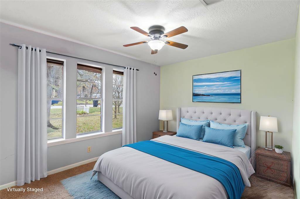 2ND BEDROOM VIRTUALLY STAGED