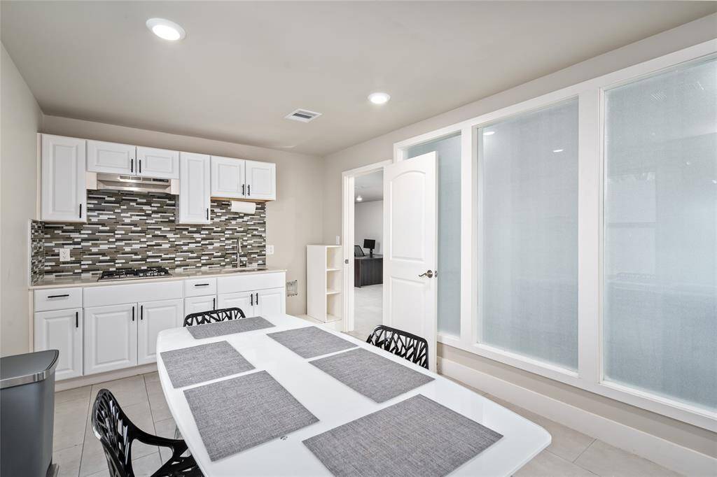 This Kitchen area could double as a meeting area/Conference space