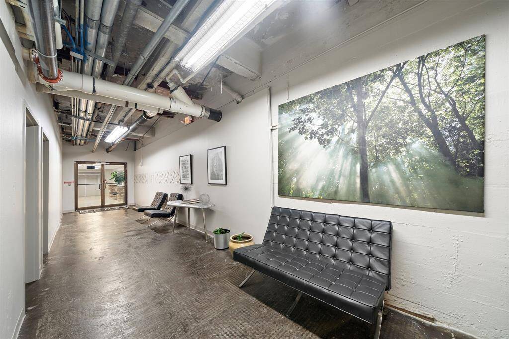 Those double doors lead to the the nearly 7 miles of tunnels in downtown. You will really appreciate this when it's 95 degrees. Only 2 buildings have this kind of direct access.