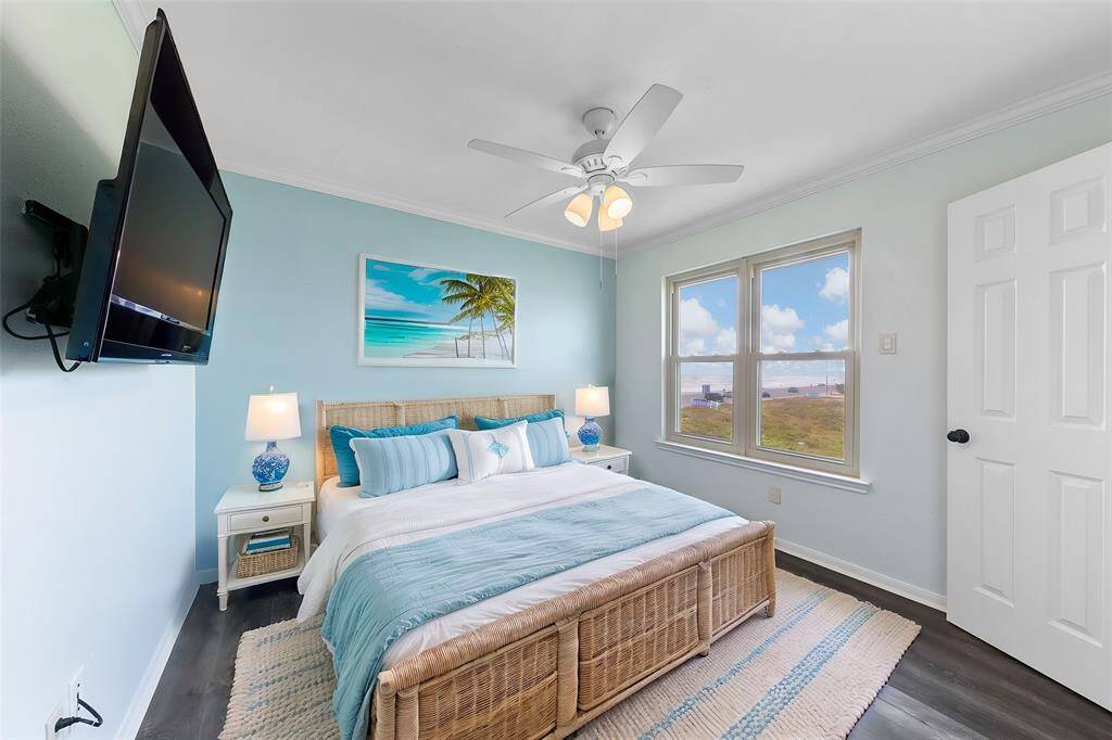 2nd Bedroom with Oceanview