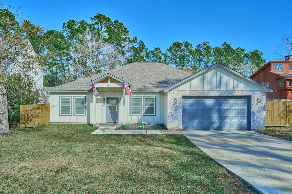Here is the home of your dreams!  Built in 2022 this one story home still looks like new & features 3 bedrooms & a home office/study, 2-1/2 baths, formal dining & wonderful family room with fireplace & built-ins.  Huge lot over 15,432 sq ft for .35 acre.