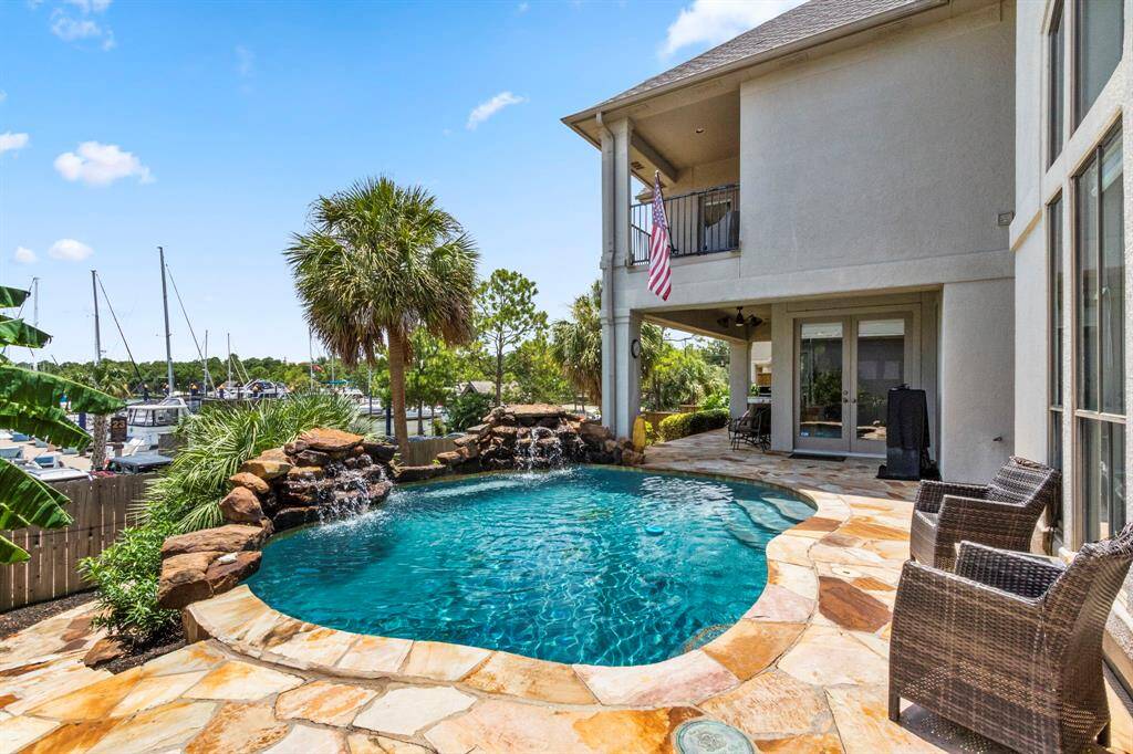 You will never want to leave!