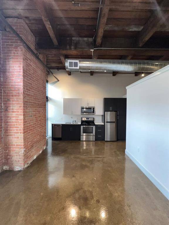 IMAGINE...........the loft Life!