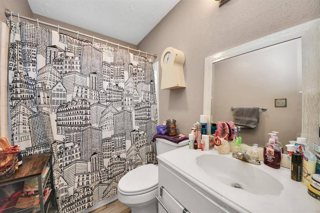 Bathroom 2