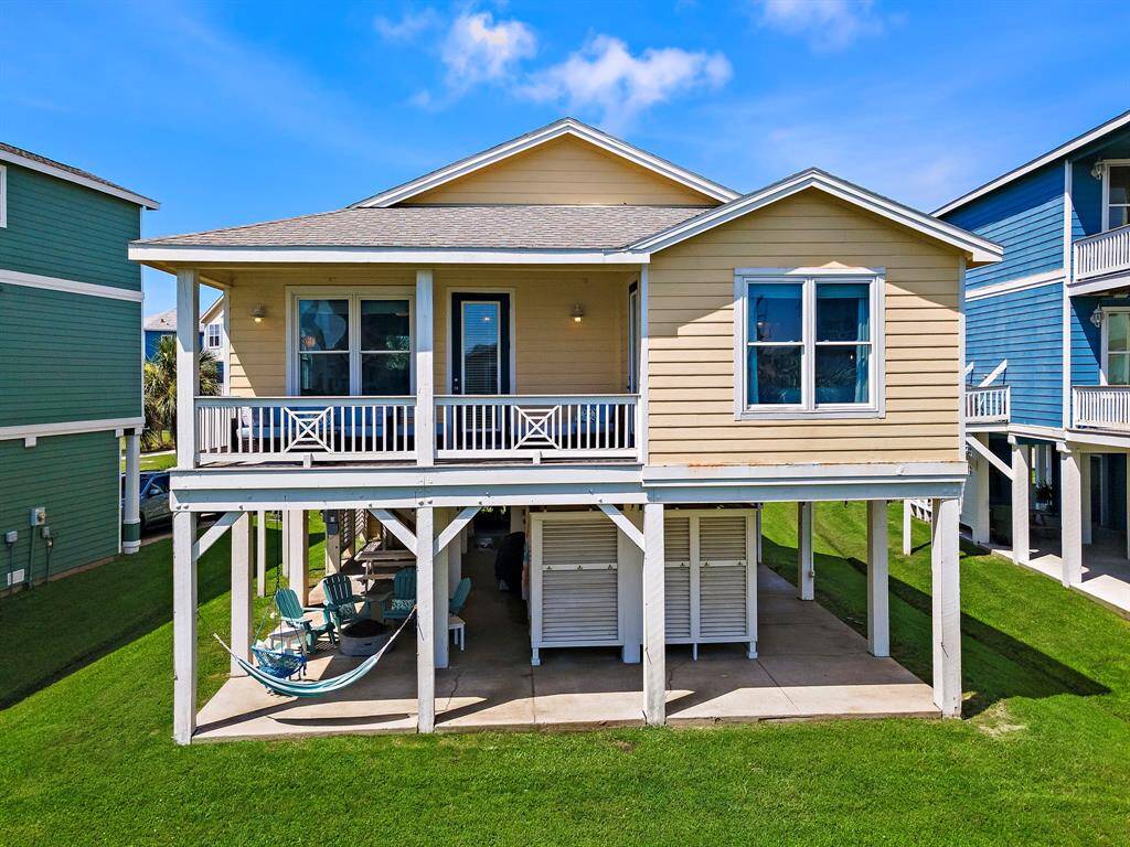 The ultimate beach house experience in the resort community of Pointe West.