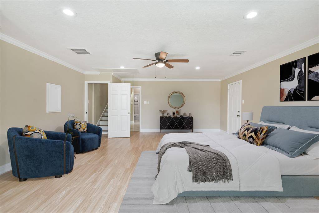 Second primary bedroom