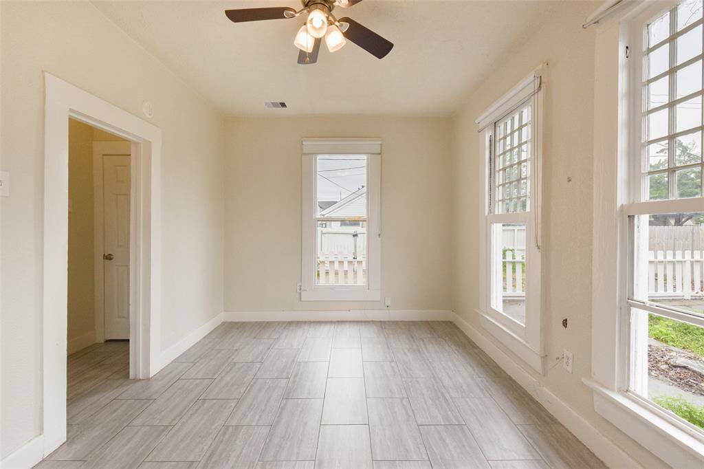 Back bedroom, or office space