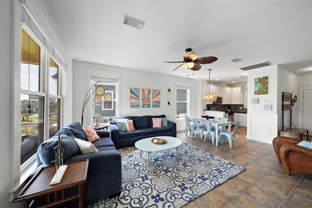 Open concept design allows for easy coastal entertaining! All furnishings included, ready for immediate beach fun.
