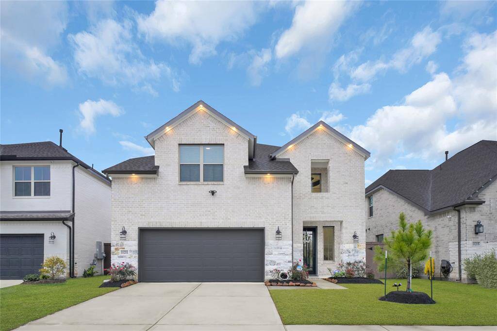 11211 Burgus Farm Rd (your new home?)