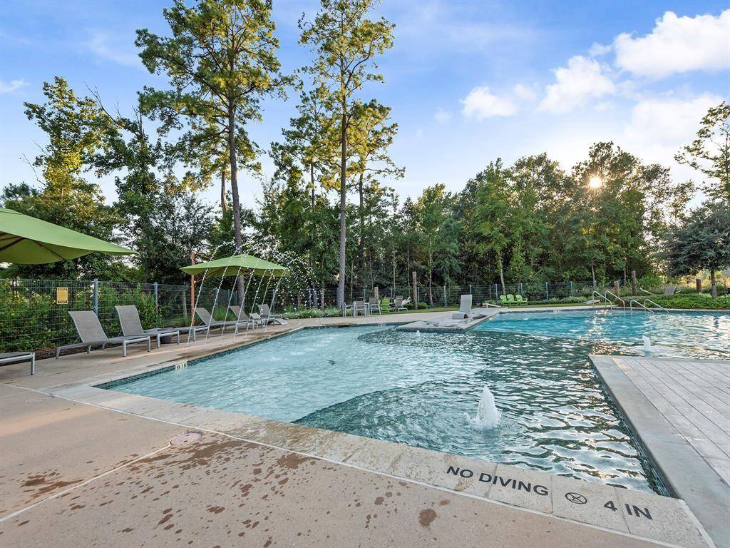 Beautiful neighborhood pool