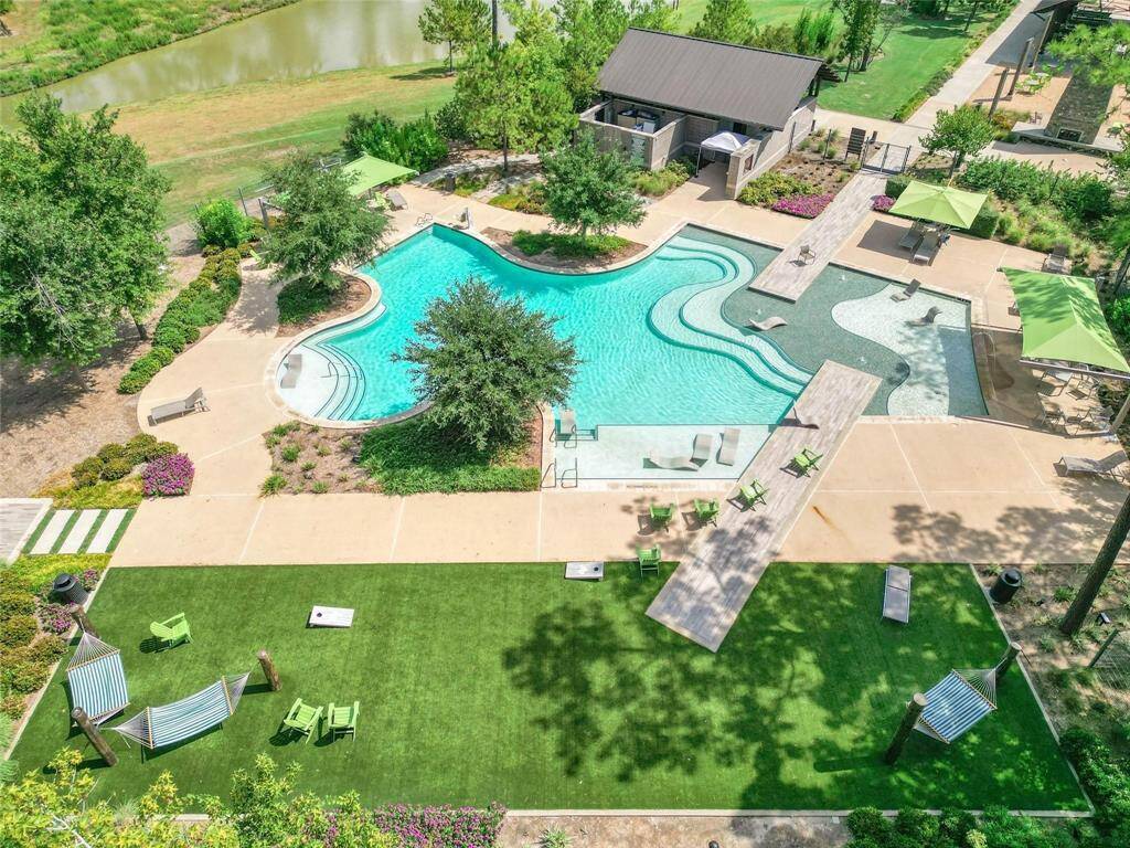 Pool and Hearth amenity center from above