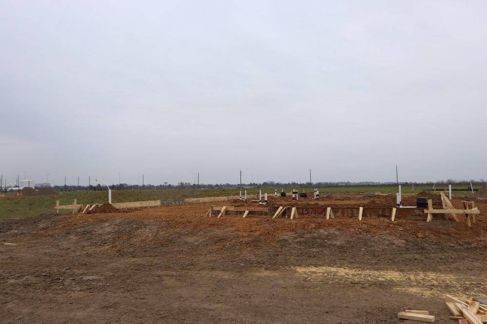 Every foundation at DWH is engineered and it’s inspected three times! We do not do “batch” testing.  Rest easy knowing your foundation comes with a 10 year warranty.