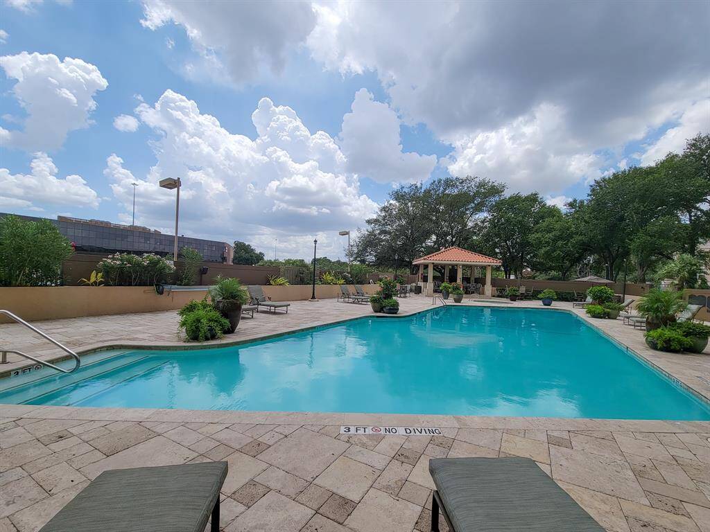 Luxurious Resort-Style Pool Oasis