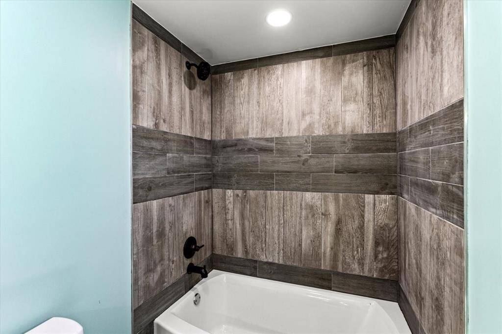 Attached Bathroom To Third Bedroom