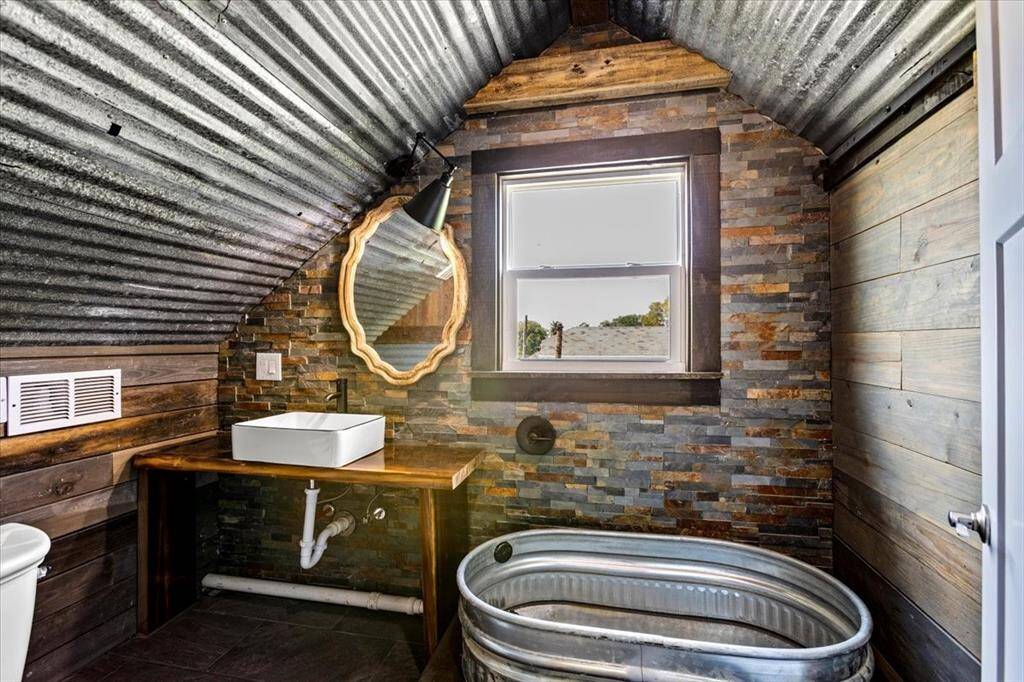 Attached Bathroom To Loft