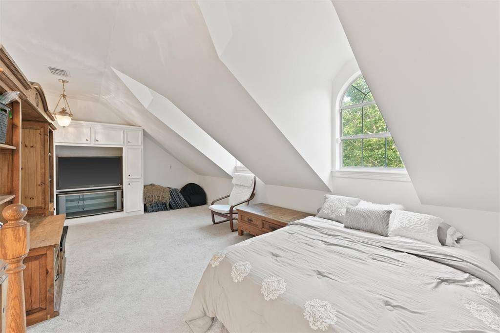 Media/Exercise/Extra Bedroom