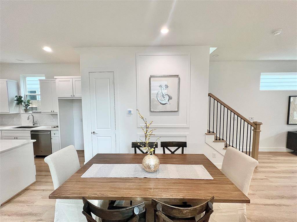 Elegant dining space perfect for entertaining guests.?