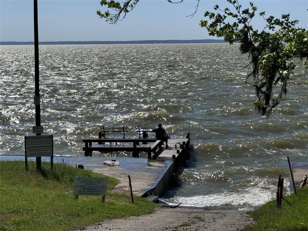 Boat ramp