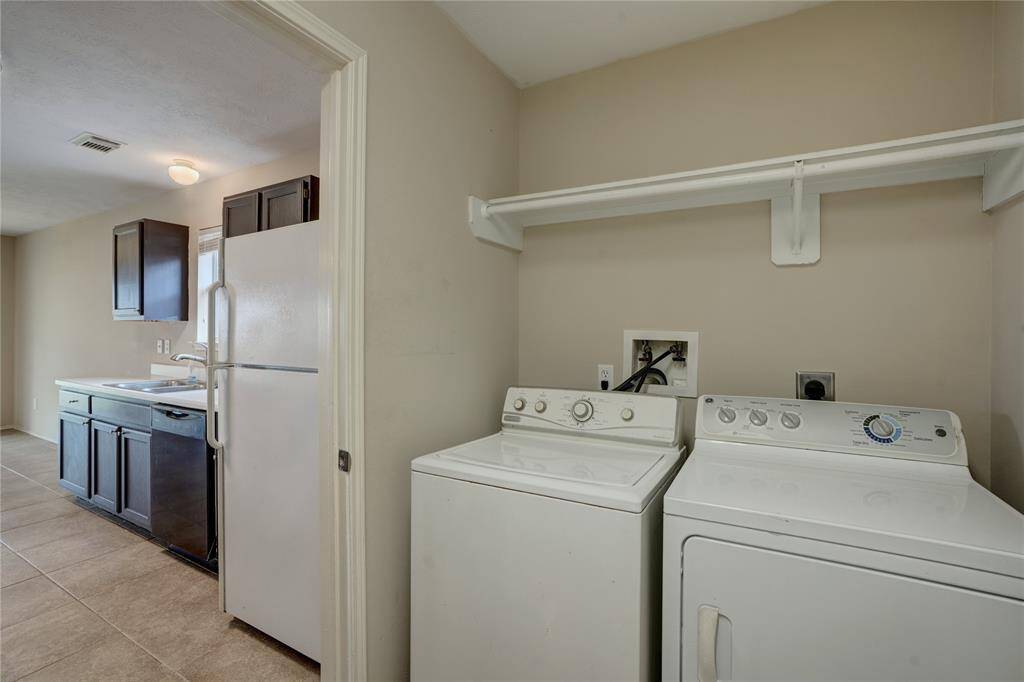 Utility Room, Pantry