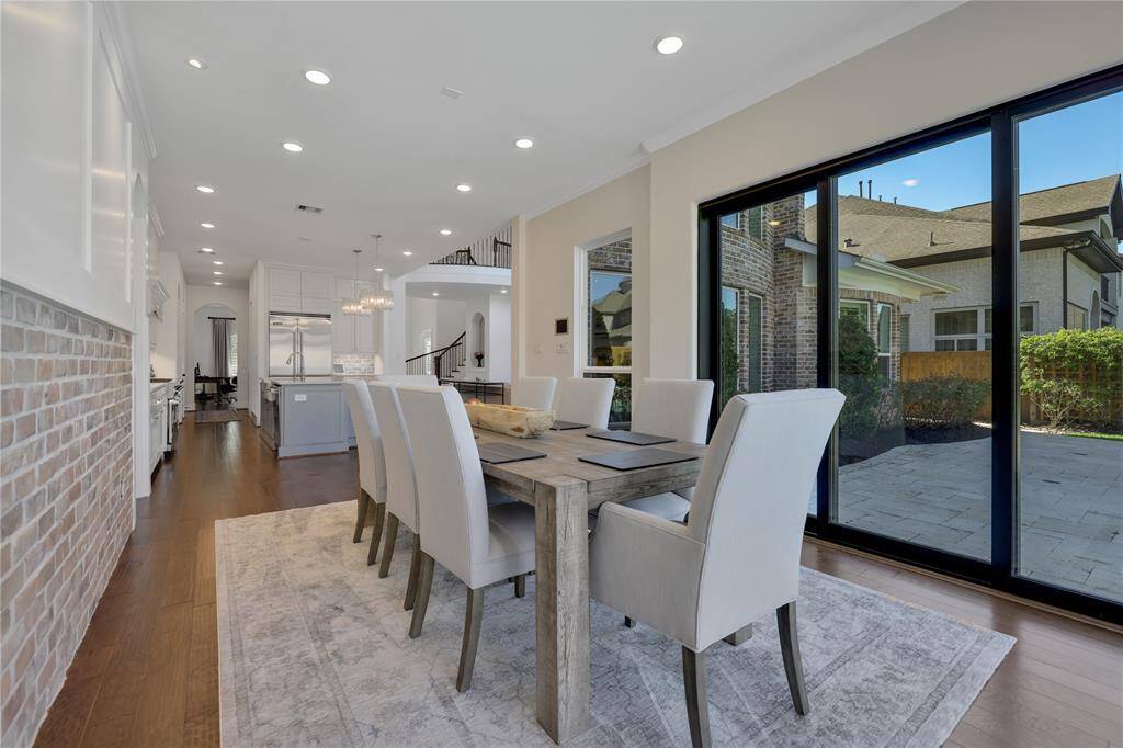 Another view of the sliding glass doors