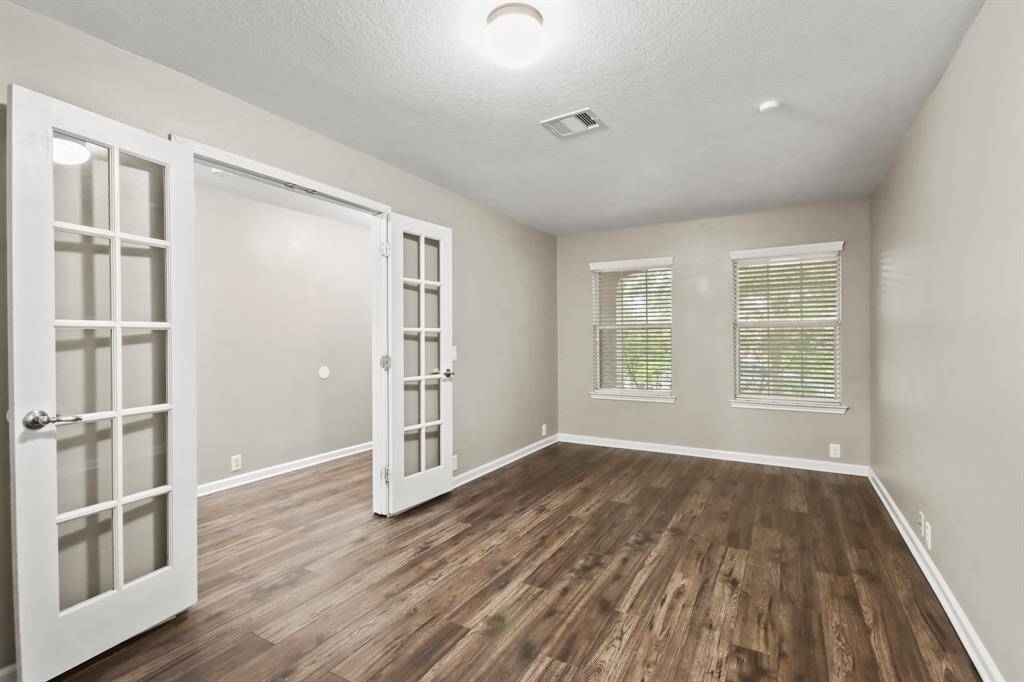 Oversized home office