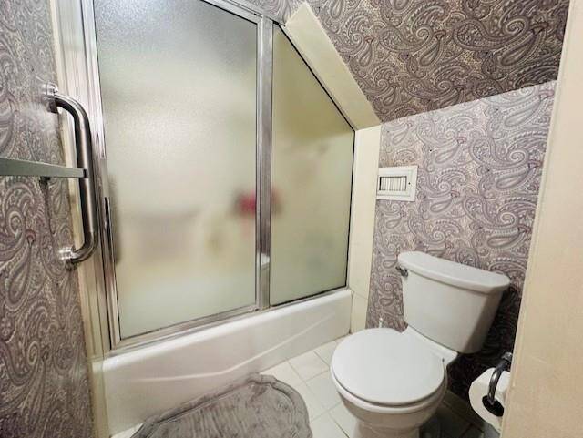 Upstairs Bathroom